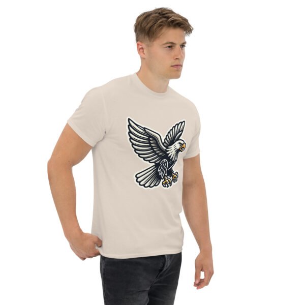 Eagle landing T-Shirt - Image 12