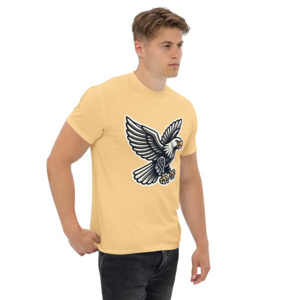 Eagle landing T-Shirt - Image 13
